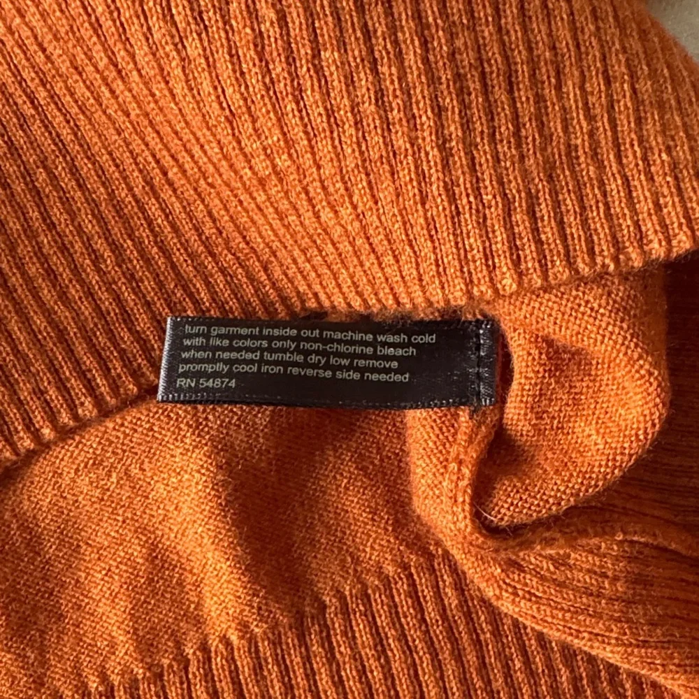 The Limited Orange Sweater - Picture 3 of 4